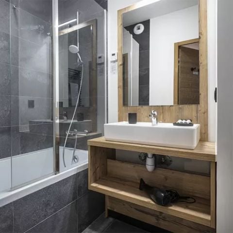APARTMENT 8 people - 3-BEDROOM APARTMENT FOR 6–8 PEOPLE