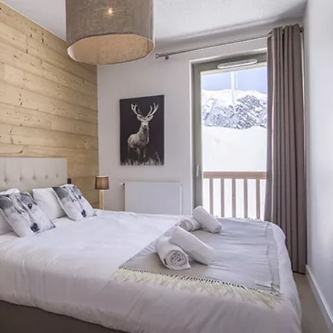 Piso 8 personas - 3 HABITACIONES CON BAÑO, 8 PERSONAS, ESTÁNDAR
