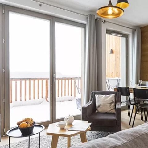 APPARTEMENT 6 personen - 4 KAMERS, 6 PERSONEN, UITZICHT OP DE BERGEN