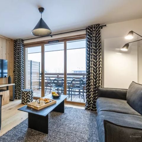 APARTMENT 8 people - 3-BEDROOM APARTMENT FOR 6–8 PEOPLE WITH MOUNTAIN VIEWS