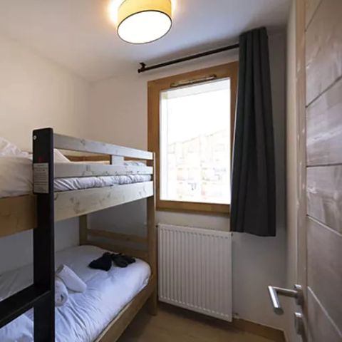 APARTEMENTO 8 personas - 3 HABITACIONES CON BAÑO, 6-8 PERSONAS, VISTAS A LA MONTAÑA