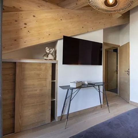 APARTEMENTO 8 personas - 4 HABITACIONES, 8 PERSONAS, VISTAS A LA MONTAÑA