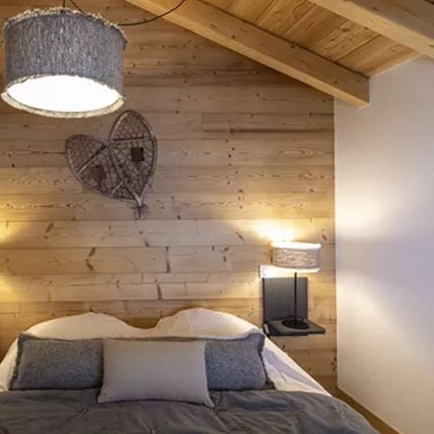 APARTEMENTO 8 personas - 4 HABITACIONES, 8 PERSONAS, VISTAS A LA MONTAÑA