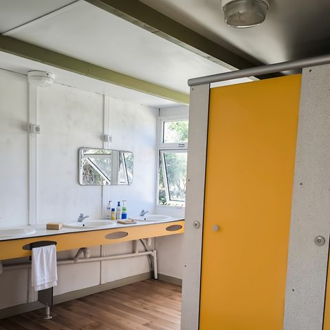 Pitch - Unfurnished accommodation