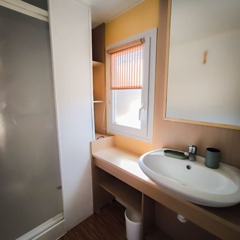 MOBILE HOME 4 people - Sleeps 4 with a large terrace (air-conditioned)