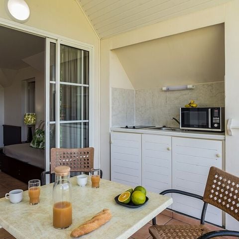 Apartment 4 persons - Sleeps 4 – 1 bedroom – Terrace