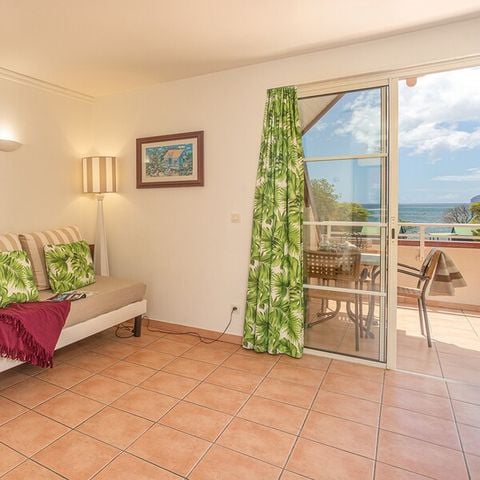 Apartment 6 persons - Sleeps 6 – 2 bedrooms – Terrace – Sea view