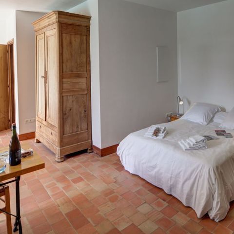 ESTUDIO 2 personas - Privilegio