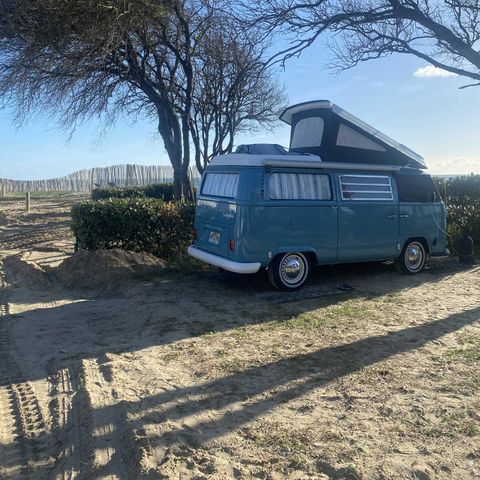 PLOT - Package : Pitch + caravan or motorhome + electricity