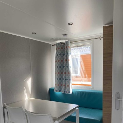 Stacaravan 4 personen - COTE OUEST S 29m² / 2 kamers - overdekt terras