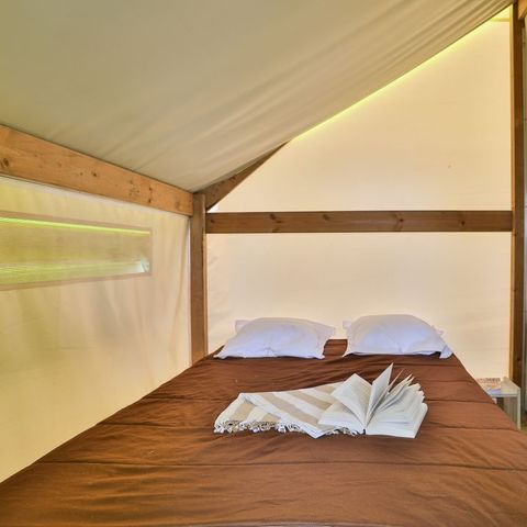 TENTE 5 personnes - SAHARI sans sanitaires et non chauffée