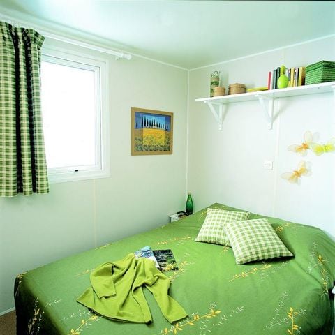 MOBILHOME 8 personnes - Mobil home Confort 31m² / 3 chambres + TV + Terrasse non couverte 6/8 pers
