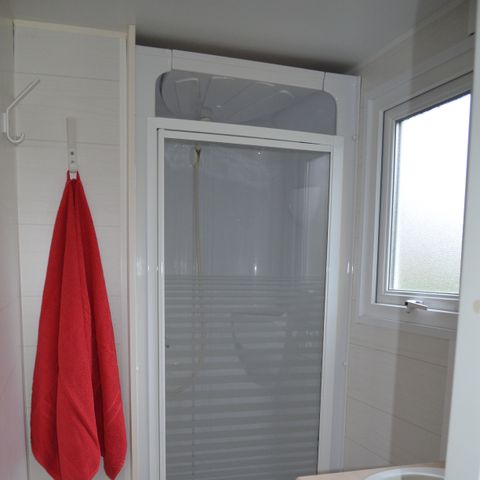 Mobile home 6 persons - Mobil home Standard 27m² / 2 bedrooms + TV + uncovered terrace 4/6 pers