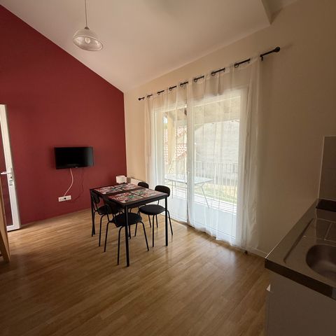 GÎTE 4 personnes - Périgord Pourpre