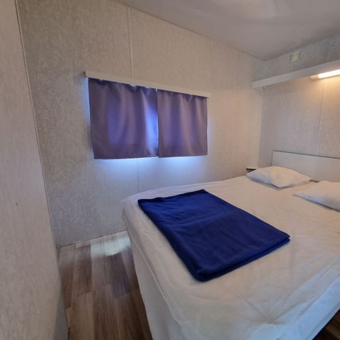 Mobile home 4 persons - 2 rooms - With sanitary facilities