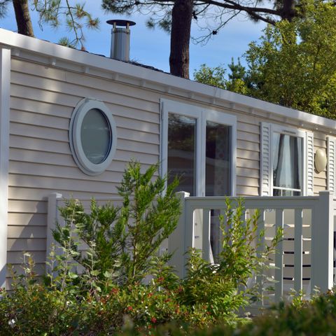 Mobilhome 4 personas - Domingo - COTTAGE - CONFORT de 2 dormitorios - 30 m² - Terraza con sombrilla para - 4 personas