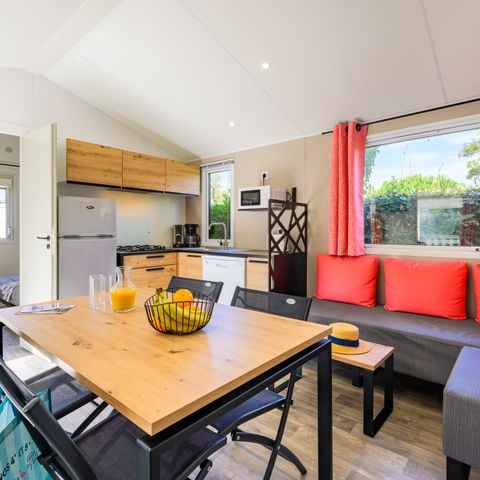 Mobilhome 4 personnes - Dimanche - SUNELIA PRESTIGE 2 chambres - 34m² - Terrasse couverte 4 pers