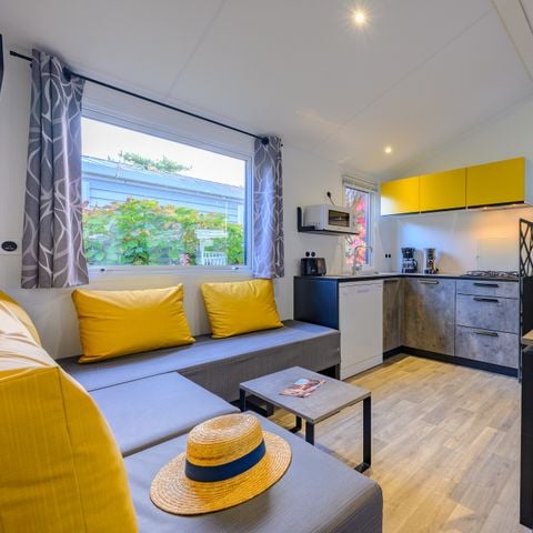 Mobilhome 8 personnes - Dimanche - SUNELIA PRESTIGE 4 chambres - 40m² - Terrasse couverte 8 pers