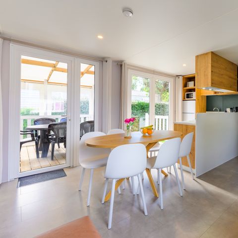 Mobilhome 6 personnes - Dimanche - SUNELIA PRESTIGE + CLIM 3 chambres - 36m² - Terrasse couverte