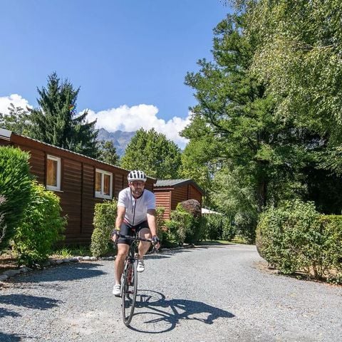 Flower camping À La Rencontre du Soleil  - Camping Isère - Image N°3