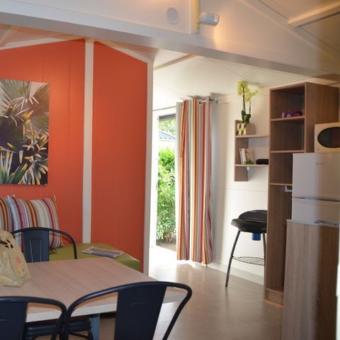 Mobile home 4 persons - Cottage 2 bedrooms - CLIM - TV - WIFI - PLANCHA