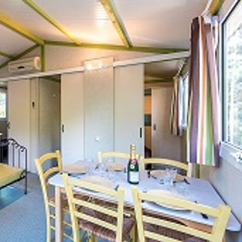 Stacaravan 5 personen - MOREA 2 Slaapkamers Airconditioning