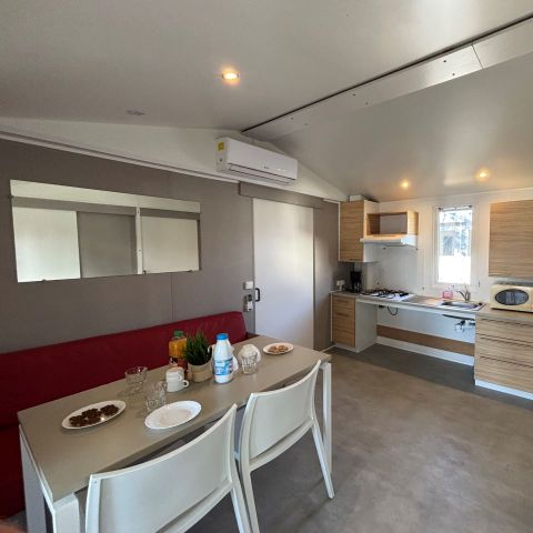 Stacaravan 4 personen - Galet Confort + (PMR) - 2 slaapkamers / 4 p