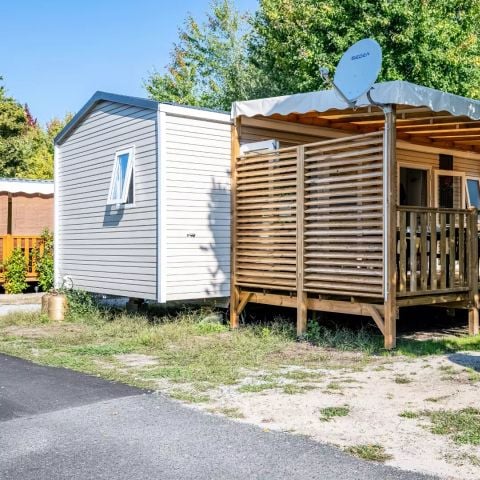 MOBILE HOME 6 people - 3 Rooms 4/6 Persons Air-conditioned + TV
