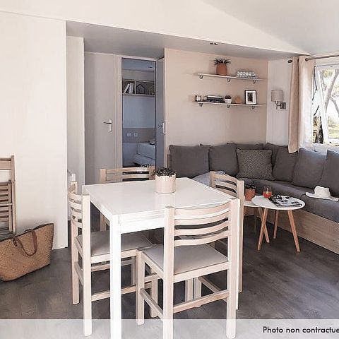 Stacaravan 8 personen - 6/8 zitplaatsen,