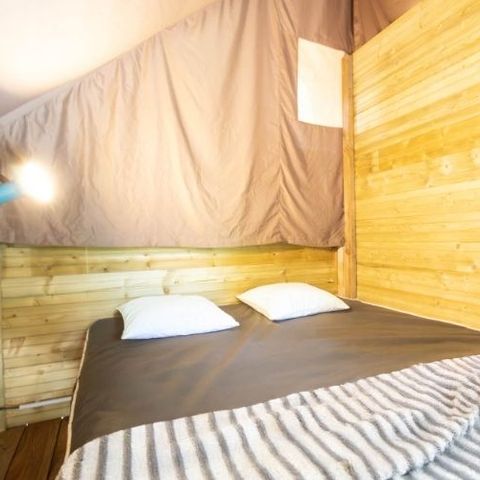 TIENDA DE LONA Y MADERA 4 personas - Casa de campo PINSON 4 plazas