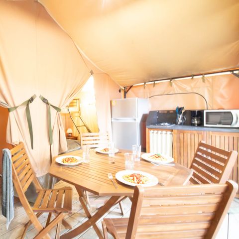 CANVAS AND WOOD TENT 5 people - Lodge STERNE sleeps 5