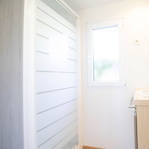 Mobilhome 2 personnes - ROUSSEROLLE****