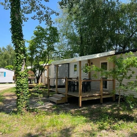 Mobilheim 6 Personen -  Aqua 3 Zimmer 6 Personen Halbüberdachte Terrasse