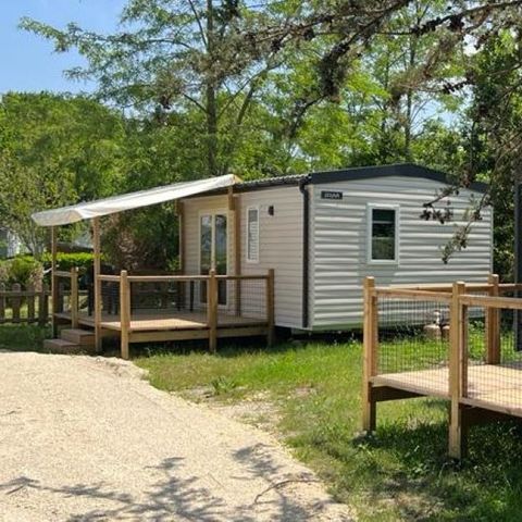 BUNGALOW 4 personnes - Aqua 2 Chambres 4 Personnes Terrasse semi-couverte