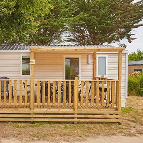 Stacaravan 6 personen - Klassiek | 3 slaapkamers | 6 pers. | Verhoogd terras | 1 badkamer