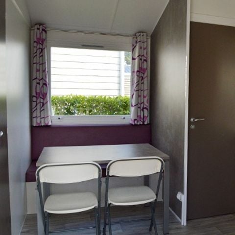 Stacaravan 4 personen - Comfort | 2 slaapkamers | 4 pers. | Eenpersoons terras | TV