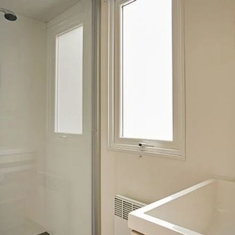 BUNGALOW 6 personnes - Comfort | 3 Ch. | 6 Pers. | Terrasse Couverte | TV