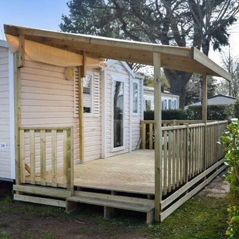 Stacaravan 4 personen - Stacaravan | Comfort | 2 Slaapkamers | 4 Pers. | Verhoogd terras