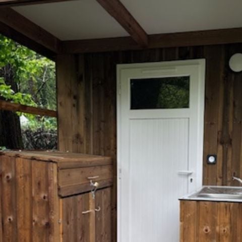 PLOT - Premium with individual sanitary facilities 1/6 pers