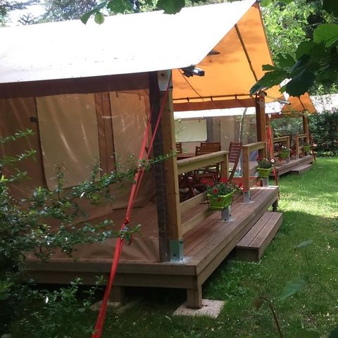 Zelt 5 personen - Zelt Eden Standard 30m² 2 Zimmer - ohne Sanitäranlagen + Blick auf den Lot + überdachte Terrasse 11.5m² 5 pers.
