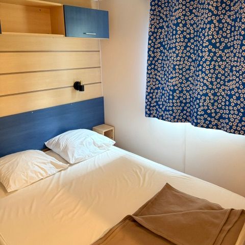 BUNGALOW 6 personnes - Mobil-home Confort 28m² 2 chambres + terrasse couverte 13.5m² - TV 4/6 pers