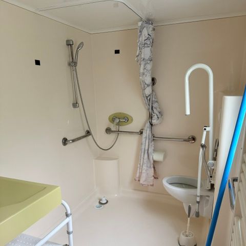 BUNGALOW 6 personnes - Mobil-home Standard PMR 30m² 2 chambres + terrasse 20m² - TV 1 pers