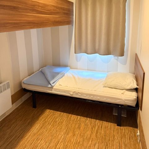 BUNGALOW 6 personnes - Mobil-home Standard PMR 30m² 2 chambres + terrasse 20m² - TV 1 pers