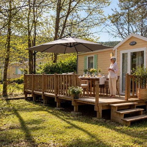 Mobilhome 6 personnes - Standard - PMR 30m² - 2 chambres - Terrasse 20m² - TV 1 pers