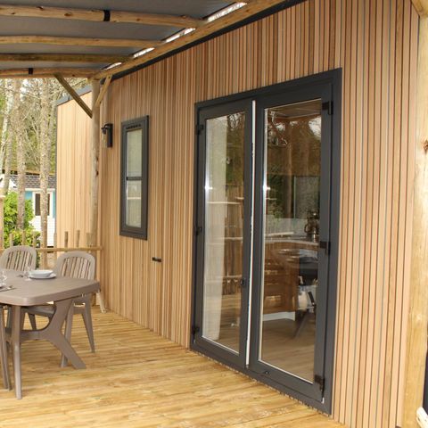 Mobile home 4 persons - Mobile-home Premium 30m² 2 bedrooms + semi-covered terrace 24m² - TV - Clim 2/4 pers