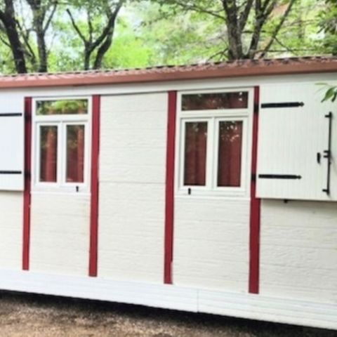 Chalet 4 personen - Confort 27m² 2 kamers + overdekt terras 7m² - TV 4 pers