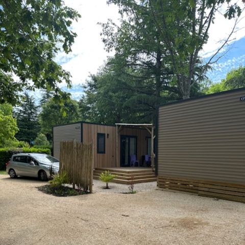 BUNGALOW 4 personnes - Mobil-home Premium 30m² 2 chambres + terrasse 25m² - TV - Clim - Spa 1/4 pers
