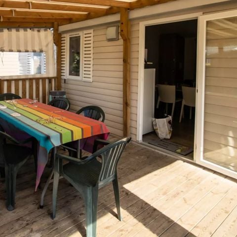 BUNGALOW 6 personnes - Mobil Home Cosy Kids 4 Pièces 6 Personnes (5 adultes + 1 bébé) + TV