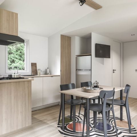 Mobilhome 8 personnes - Cottage Privilège climatisé - 4 chambres - 2 salles de bain