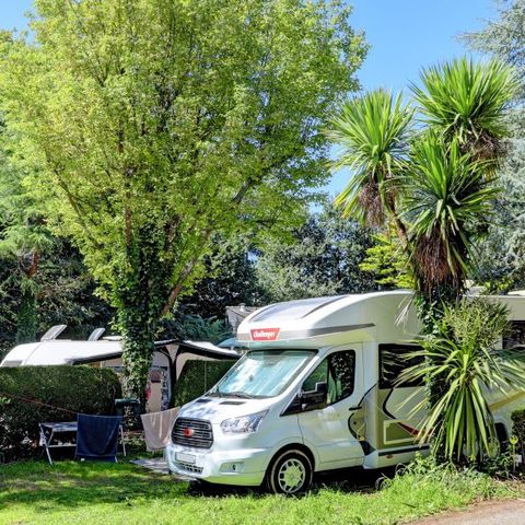 PIAZZOLA - tenda/roulotte/caravan (lunghezza massima 7 m)